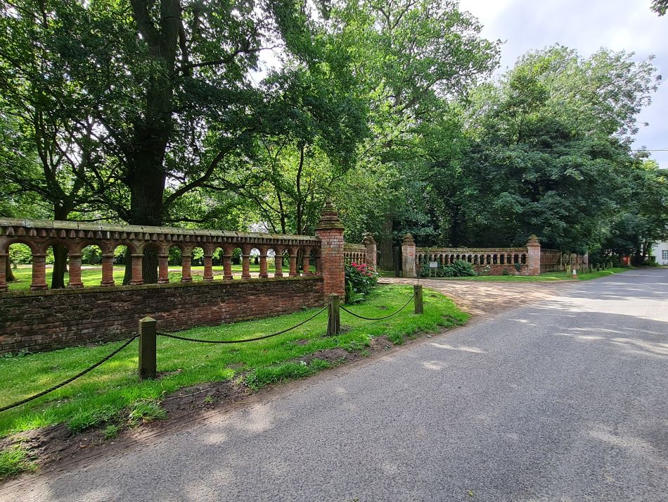 2021-08-12 23 Scole and Billingford.jpg