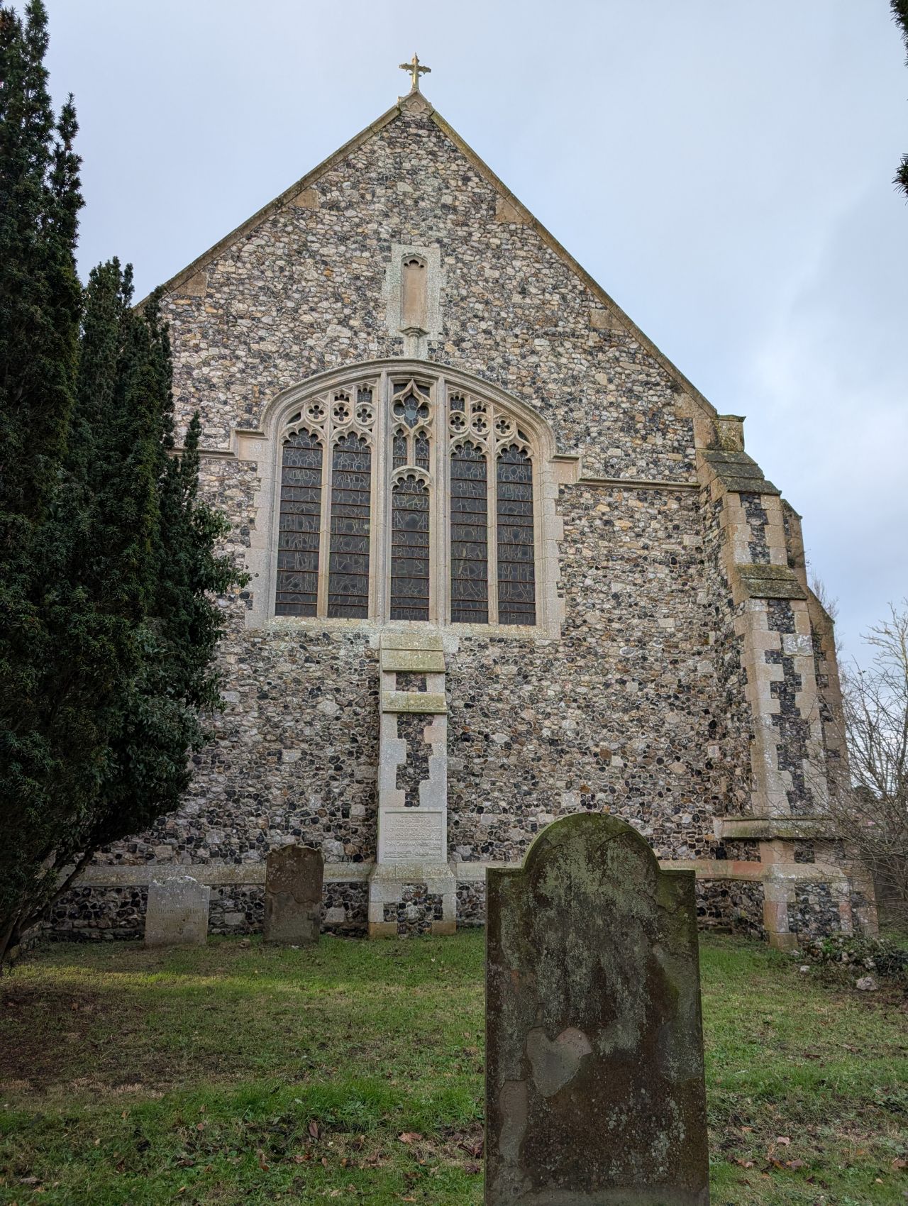 2025-11-27 01 Kessingland Saint Edmund.jpg