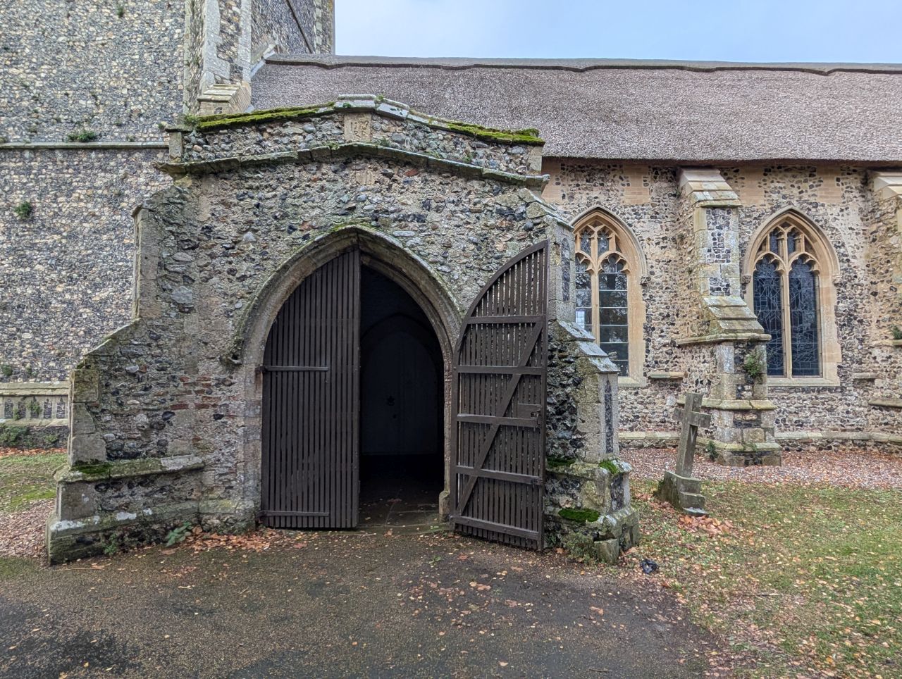 2025-11-27 06 Kessingland Saint Edmund.jpg