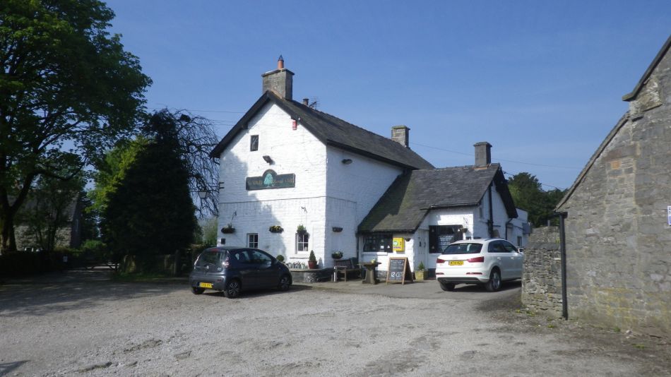 2019-04-30 03 Wetton Ye Olde Royal Oak.jpg