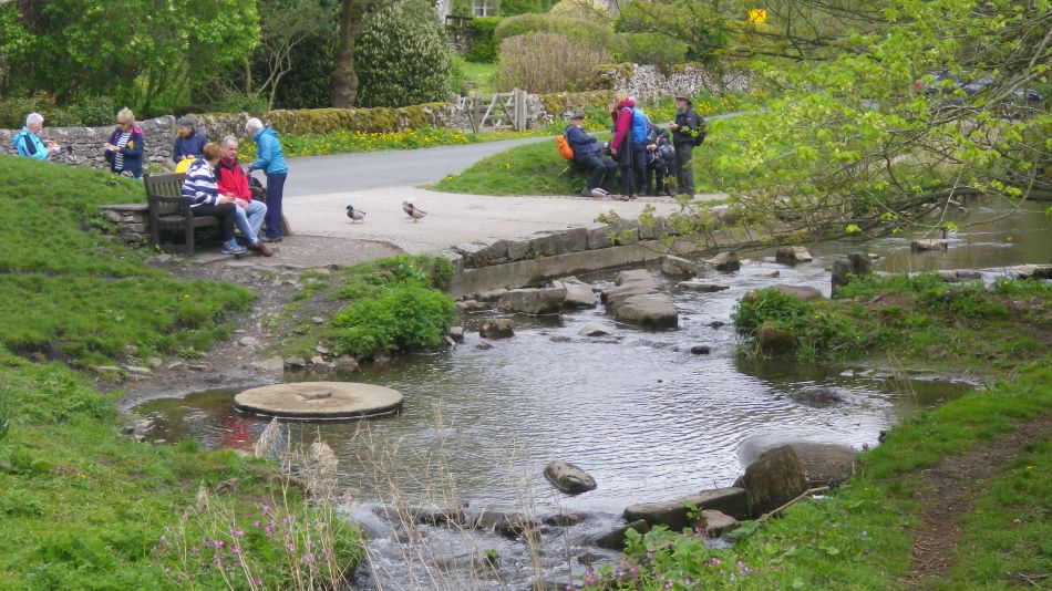 2019-05-02 26 Wetton Alstonfield Dovedale Stanslope.jpg