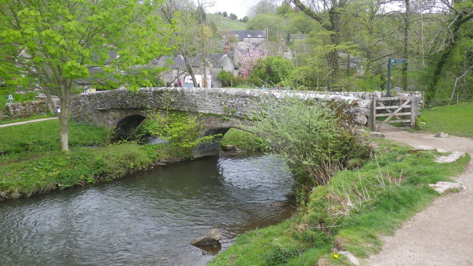2019-05-02 29 Wetton Alstonfield Dovedale Stanslope.jpg