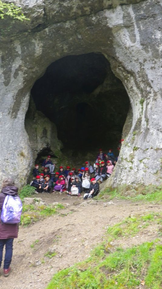 2019-05-02 48 Wetton Alstonfield Dovedale Stanslope.jpg