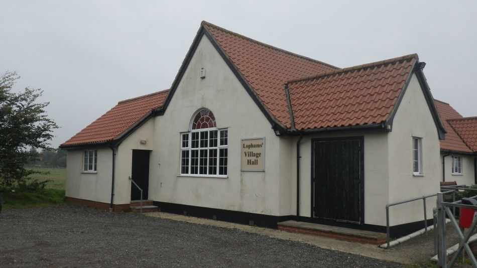 2017-09-26 02 Lophams Village Hall.jpg
