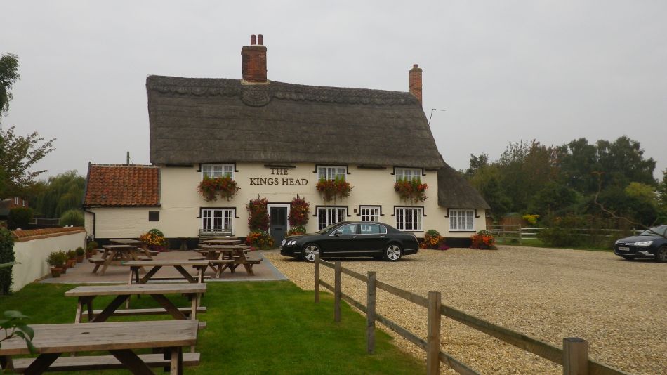 2017-09-26 11 Lophams Village Hall.jpg