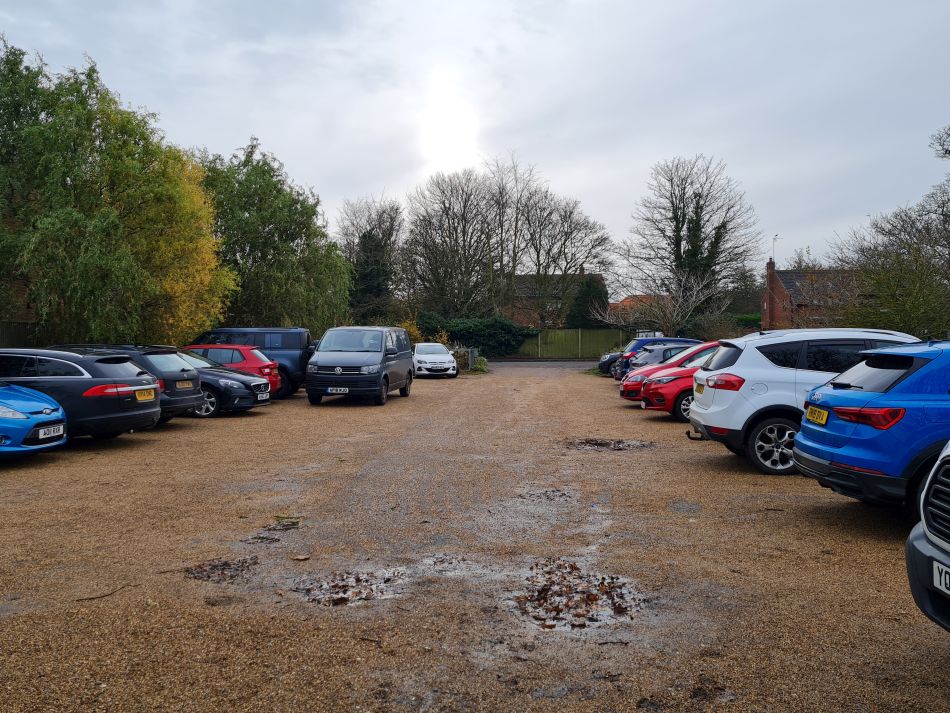 2023-11-26 03 Winterton Seal Walk.jpg