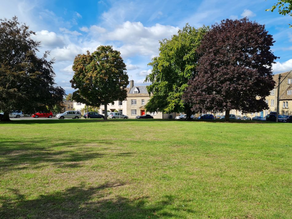 2022-09-18 46 Calne.jpg