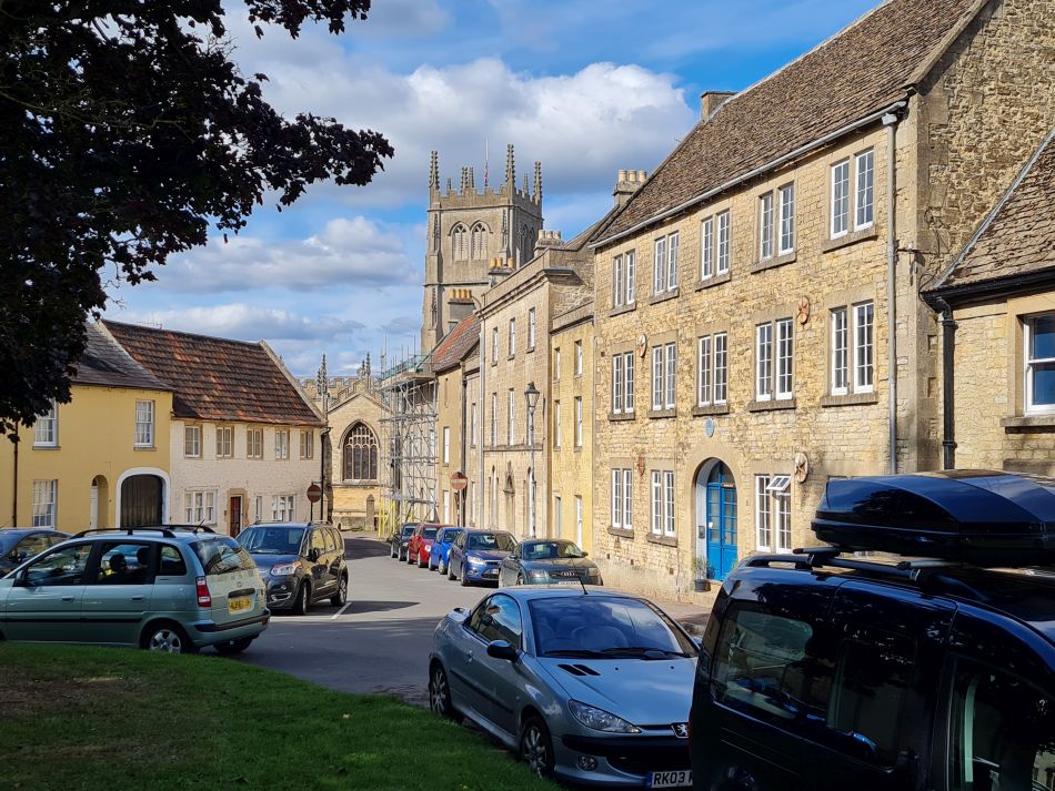 2022-09-18 50 Calne.jpg