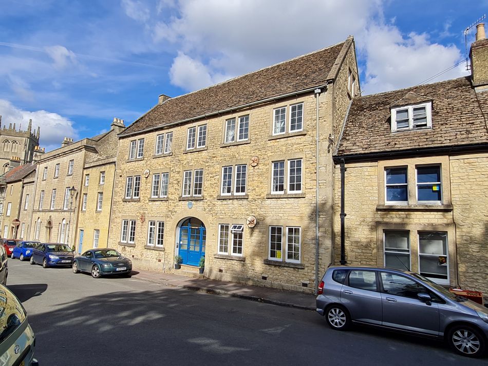 2022-09-18 51 Calne.jpg