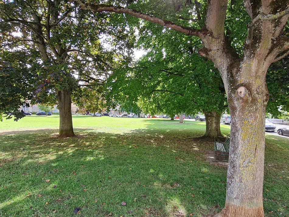 2022-09-18 52 Calne.jpg