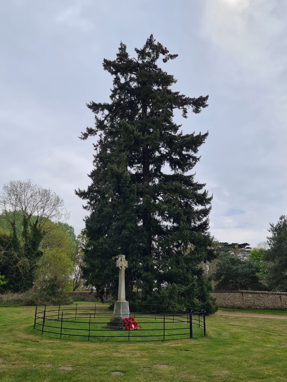 2022-05-01 12 Angles Way 5 - Rushford.jpg