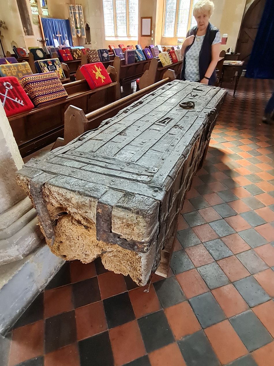 2022-05-12 16 Angles Way 6 - Knettishall.jpg