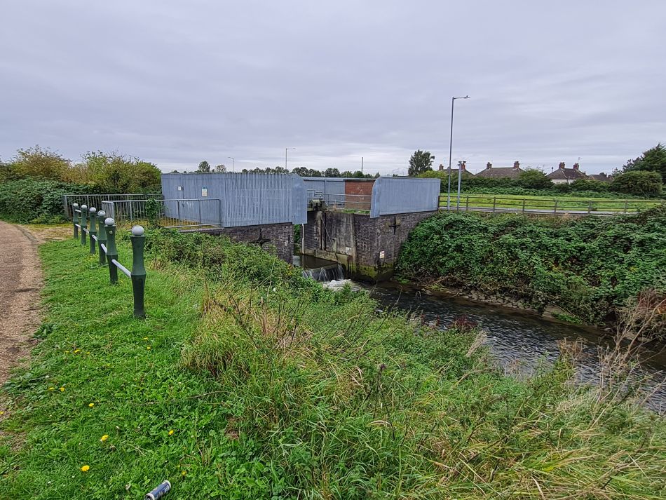 2023-09-24 07 Kings Lynn Nar Little and Great Ouse.jpg
