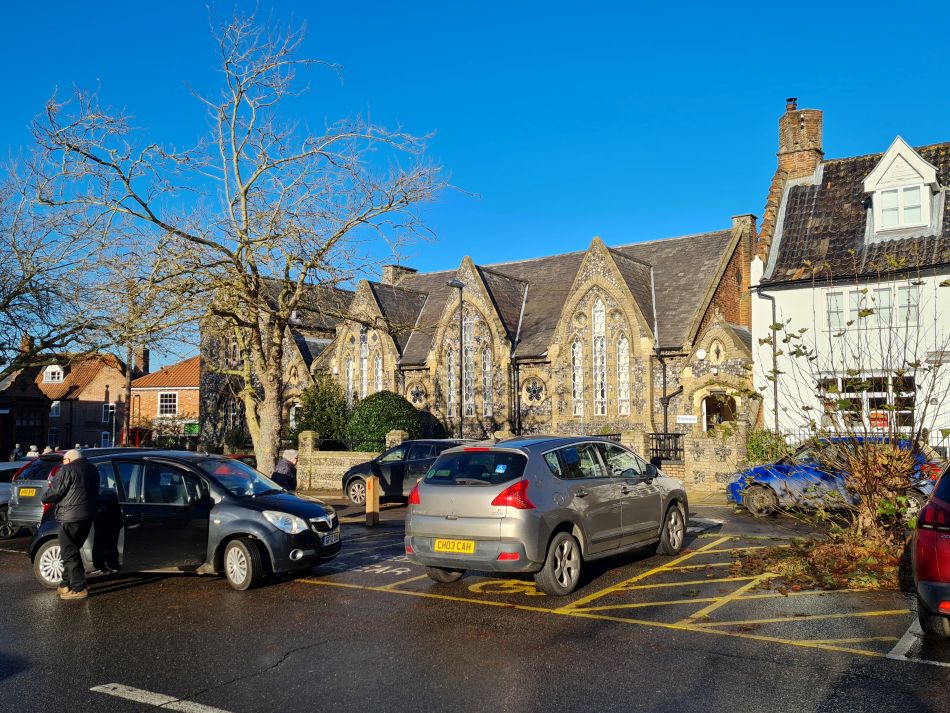 2023-12-06 07 Hales and Loddon.jpg