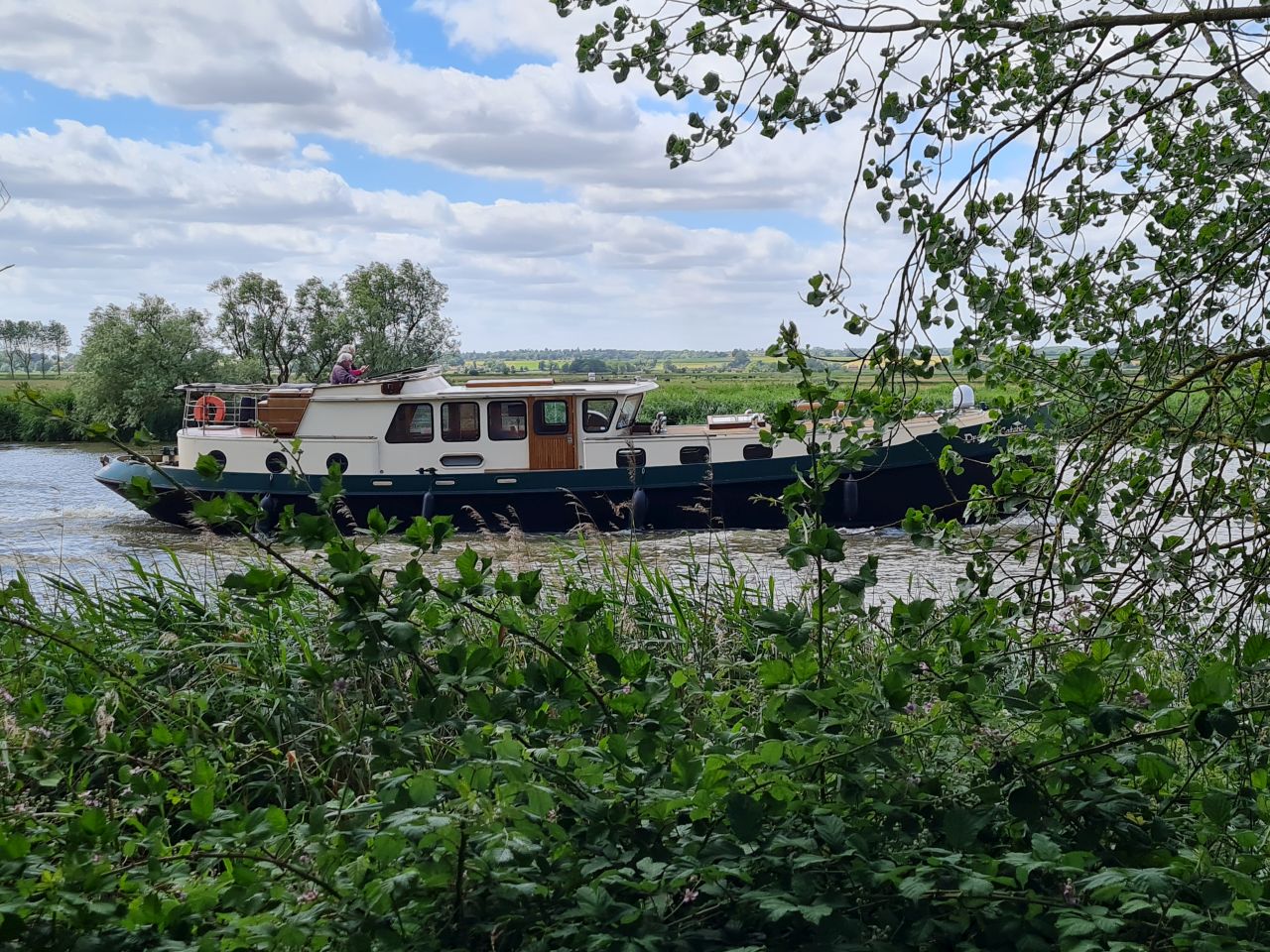 2024-07-04 24 Wensum Ramblers at Cantley.jpg
