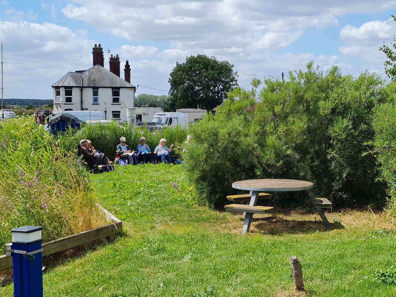 2024-07-04 28 Wensum Ramblers at Cantley.jpg