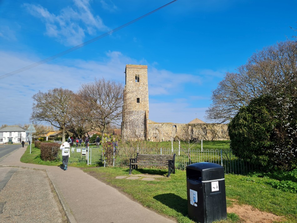 2022-03-06 08 Hopton and Lound Lakes.jpg