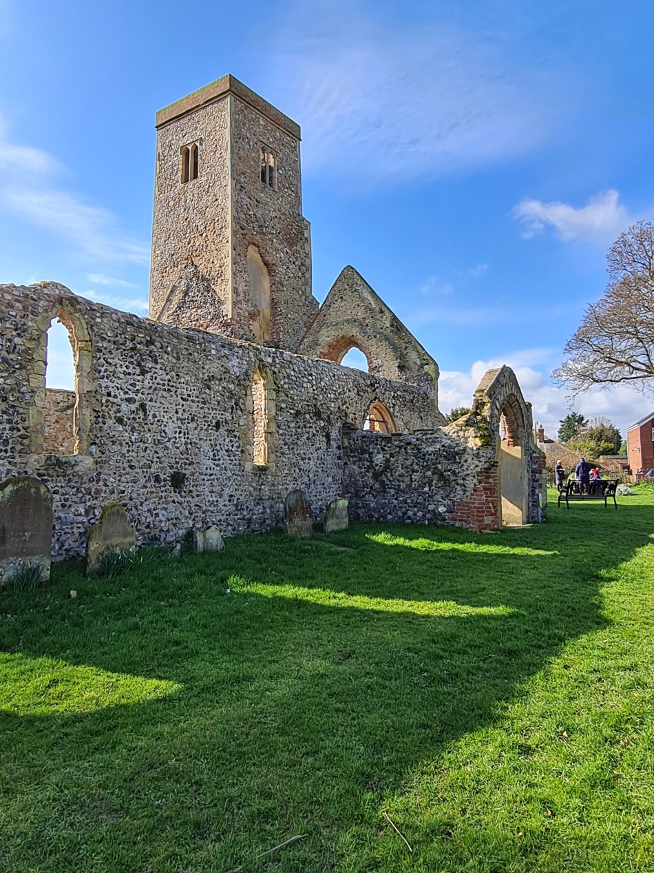 2022-03-06 13 Hopton and Lound Lakes.jpg