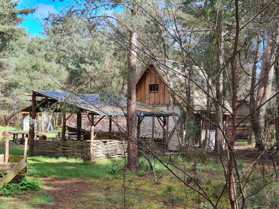 2024-04-10 09 Iken and a Roman and Iron Age Reconstruction.jpg