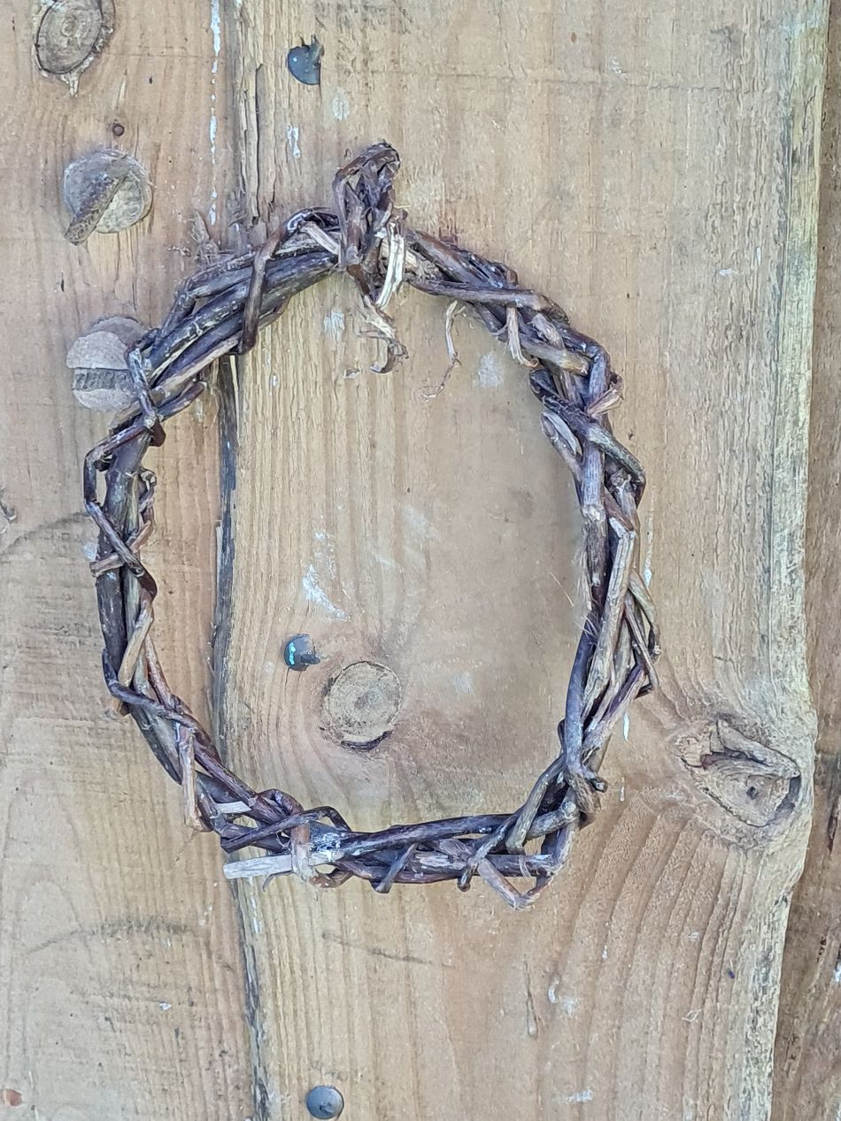 2024-04-10 38 Iken and a Roman and Iron Age Reconstruction.jpg