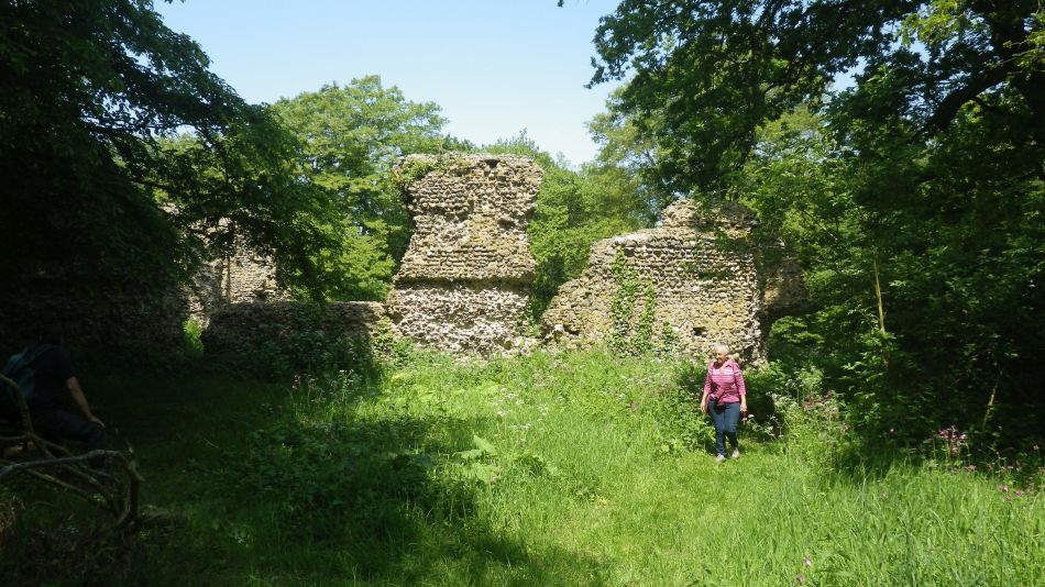 2018-05-23 07 St James and St Cross.jpg