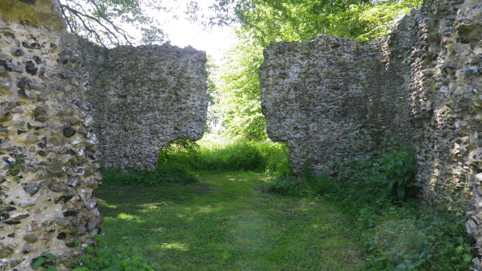 2019-05-22 13 Minster Ruins.jpg