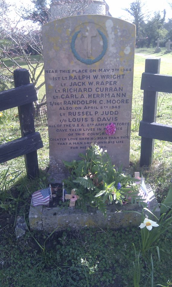 2019-04-04-09 St Mary at Ashby Memorial.jpg