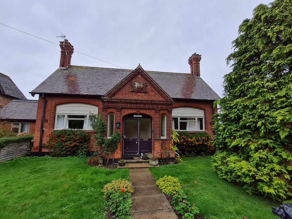 2022-10-30 19 Angles Way 25 - Somerleyton.jpg