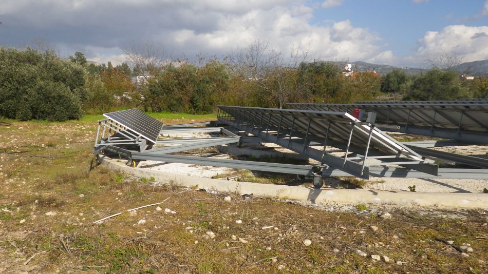 2019-01-23 36 Solar Panel Turntable.JPG