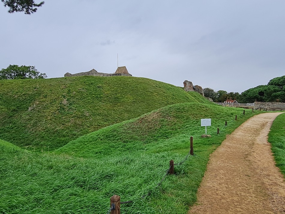 2023-09-20 23 Castle Rising .jpg