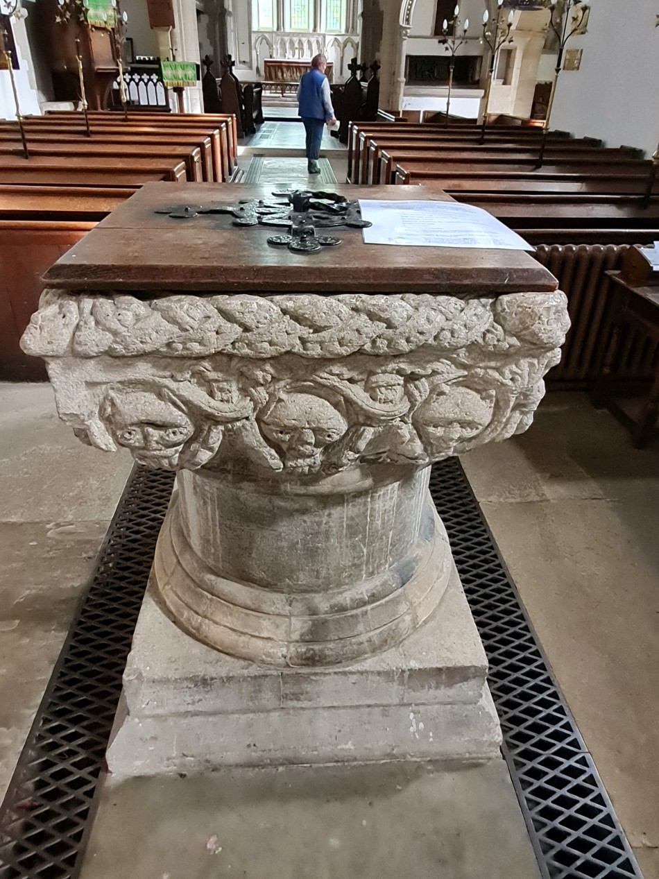 2023-09-20 35 Castle Rising .jpg