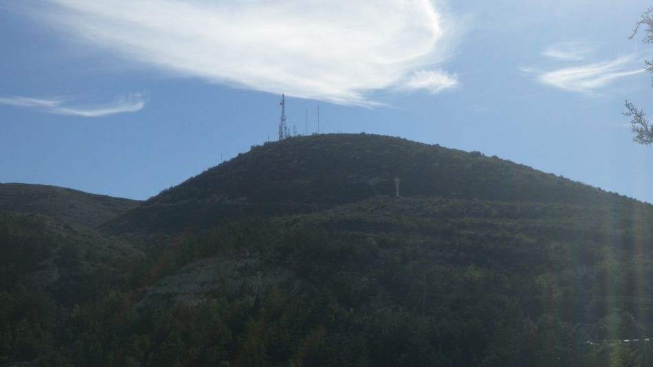 2019-02-04 12 Walk 13 Antennas.JPG