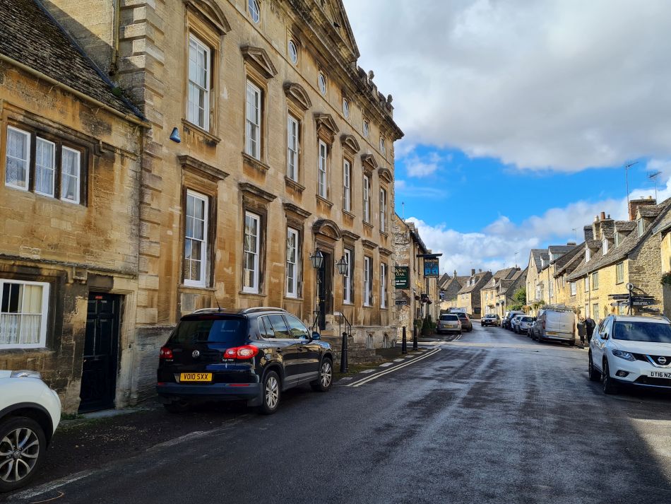 2021-09-27 35 Burford.jpg