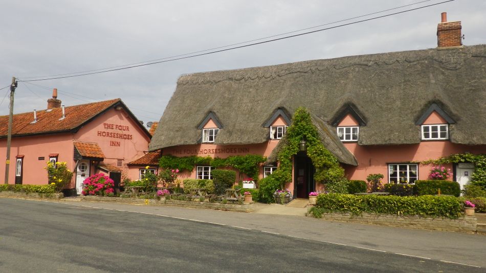 2017-07-18 03 Four Horseshoes Thornam Magna.jpg