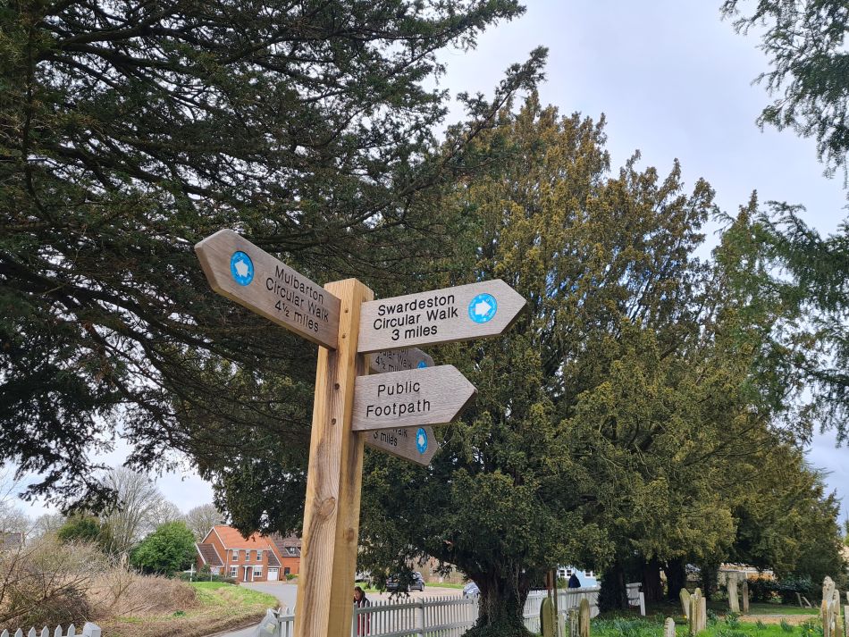 2024-02-26 19 Breckland Walkers at Mulbarton.jpg