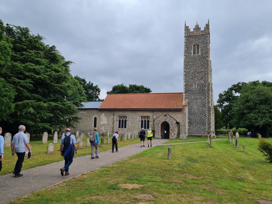2022-06-30 16 Wensum at Lingwood.jpg