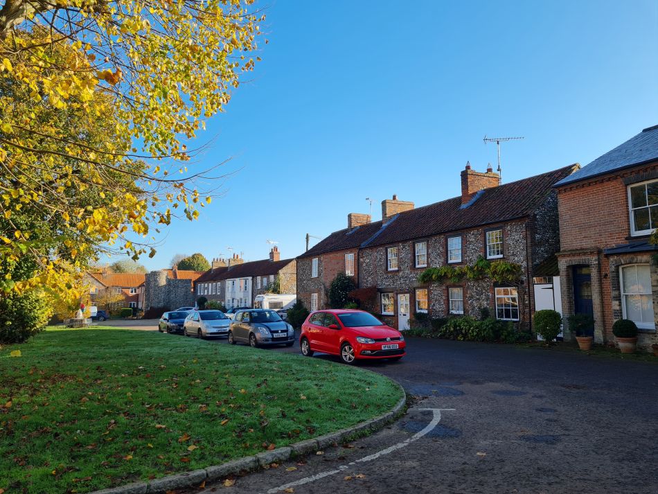 2022-11-14 02 Castle Acre.jpg