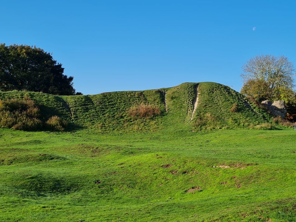 2022-11-14 12 Castle Acre.jpg