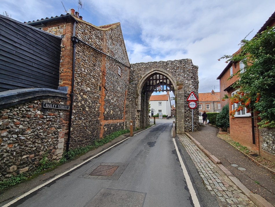 2023-09-21 44 Castle Acre and Priory.jpg