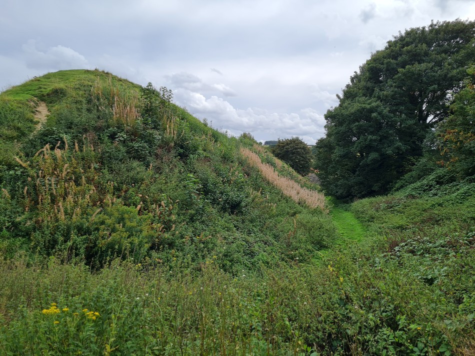 2023-09-21 46 Castle Acre and Priory.jpg