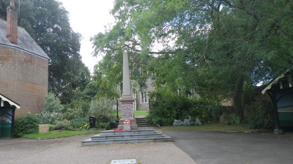 2019-09-05 01 Waveney Way 13 - Halesworth to Wenhaston.jpg