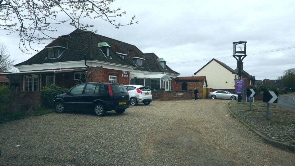 2018-04-18 17 Mutford.jpg