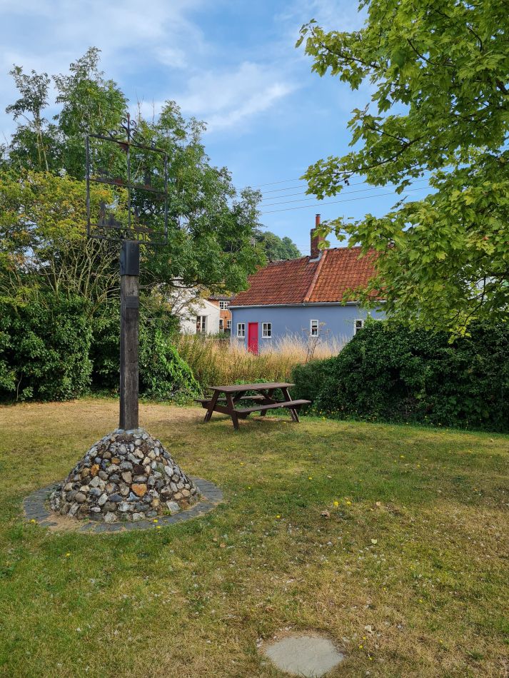 2021-09-09 03 Brockdish.jpg