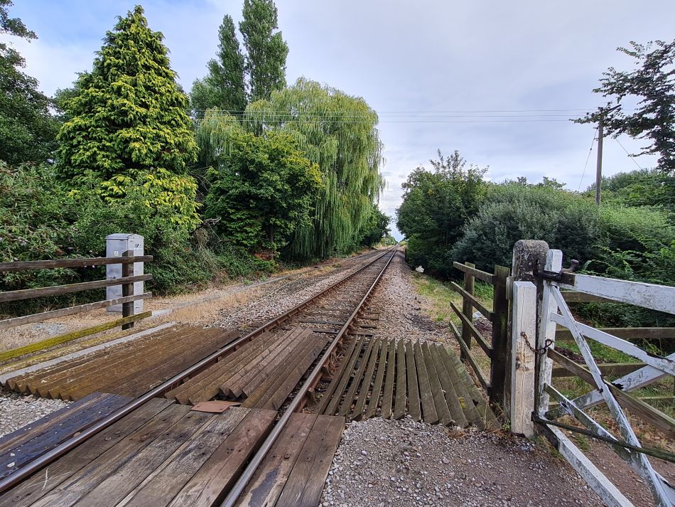 2022-09-08 05 Angles Way 22 - Carlton Marshes.jpg