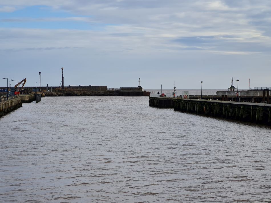 2023-12-20 17 Lowestoft and Piers.jpg