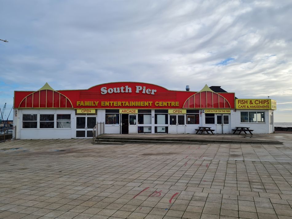 2023-12-20 21 Lowestoft and Piers.jpg