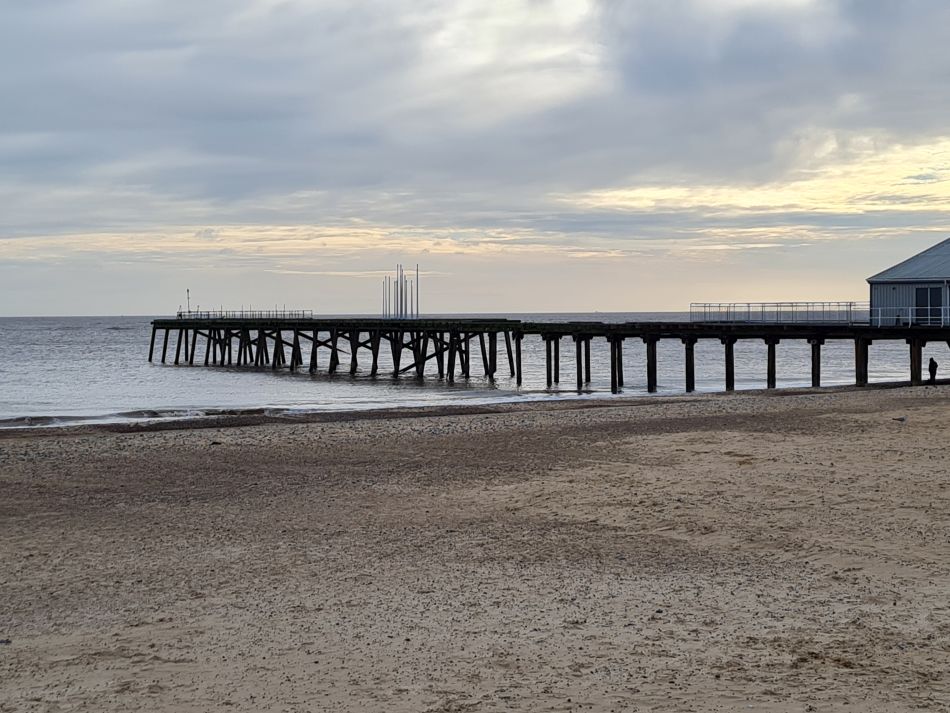 2023-12-20 43 Lowestoft and Piers.jpg