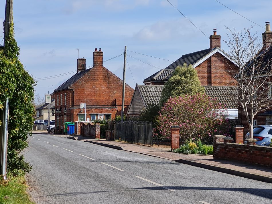 2022-04-13 16 Broome Falcon Bigod Outney.jpg