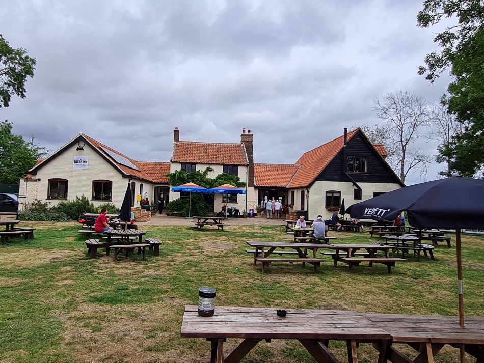 2022-07-31 22 Angles Way 18 - Ditchingham and Geldeston.jpg