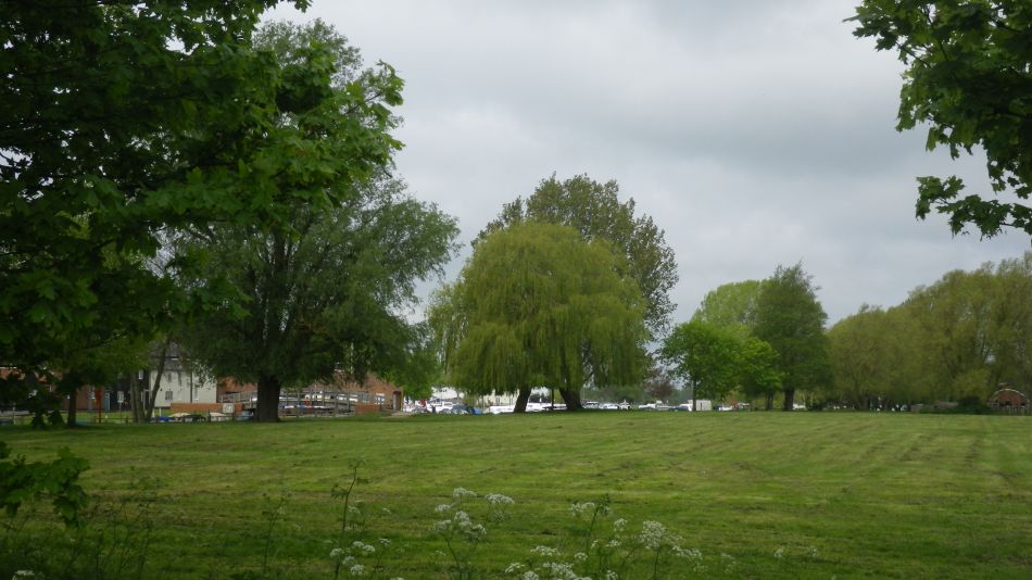 2019-05-09 01 Beccles Quay.jpg